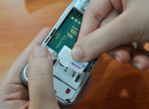 Số sim điện thoại đẹp c&agrave;ng n&ecirc;n thận trọng trước c&aacute;c chi&ecirc;u lừa đảo kẻo bị mất bất cứ l&uacute;c n&agrave;o. Ảnh minh họa