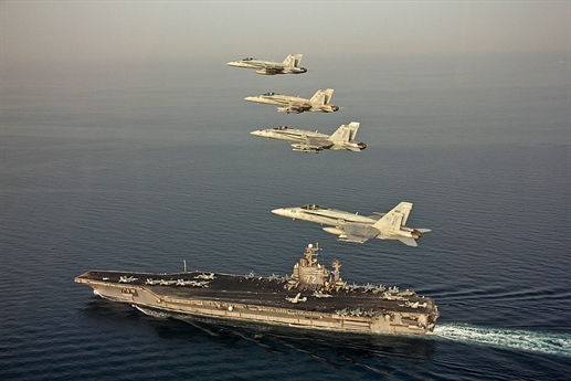 T&agrave;u s&acirc;n bay USS Abraham Lincoln. Ảnh: Kiến Thức 