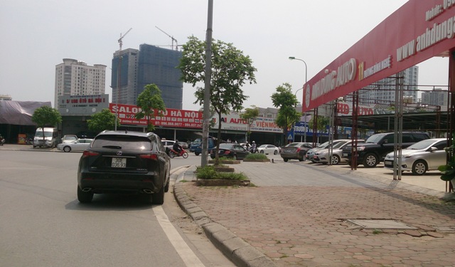 UBND TP H&agrave; Nội đ&atilde; quyết định thu hồi số đất v&agrave;ng tr&ecirc;n doTổng c&ocirc;ng ty Đầu tư v&agrave; Ph&aacute;t triển nh&agrave; H&agrave; Nội đang ''xẻ thịt'' . Ảnh: TN&MT 