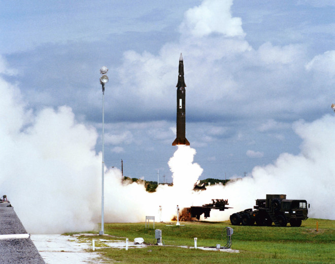  T&ecirc;n lửa MGM-31 Pershing II của Mỹ l&agrave; tổ hợp t&ecirc;n lửa đạn đạo chiến lược di động tầm trung mang đầu đạn hạt nh&acirc;n. Ảnh: Zing News