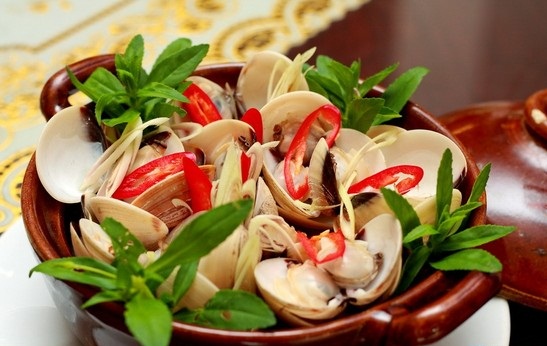  Ngao s&ograve; rất tốt cho cơ thể nhưng nếu một khi đ&atilde; xuất hiện tảo độc th&igrave; v&ocirc; c&ugrave;ng nguy hiểm. Ảnh minh họa