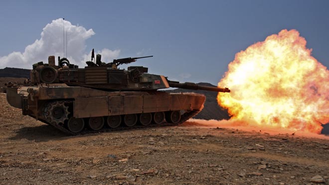 Xe tăng M1 Abrams được trang bị vũ kh&iacute; mạnh nhất tr&ecirc;n thế giới. 