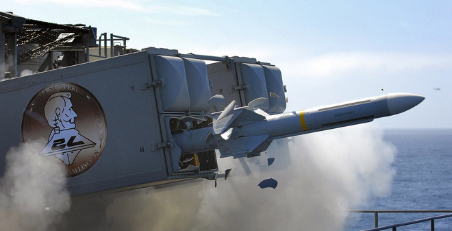 Tổ hợp tên lửa RIM-7 Sea Sparrow. Ảnh: Kiến thức