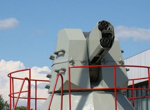  Hệ thống ph&aacute;o AK-630M-2 Duet. Ảnh: QĐND