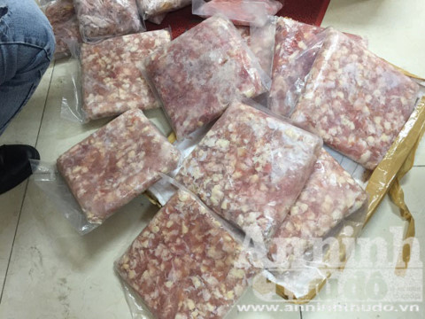 Số lượng sụn g&agrave; bị lực lượng chức năng thu giữ. Ảnh: ANTĐ 