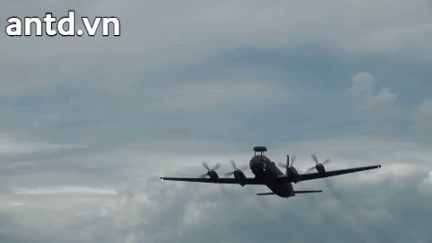  M&aacute;y bay săn ngầm IL-38N. Ảnh: ANTĐ