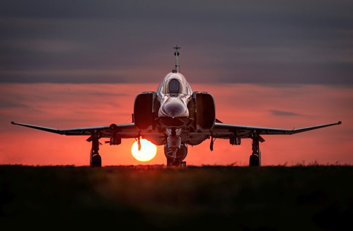Chiến đấu cơ F-14 Tomcat l&agrave; vũ kh&iacute; được coi l&agrave; &aacute;t chủ b&agrave;i của kh&ocirc;ng qu&acirc;n Mỹ. Ảnh: Kiến thức