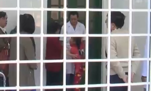  Chứng rối loạn ph&acirc;n ly kh&aacute; phổ biến ở trường học, cha mẹ n&ecirc;n cảnh gi&aacute;c. Ảnh: VTV