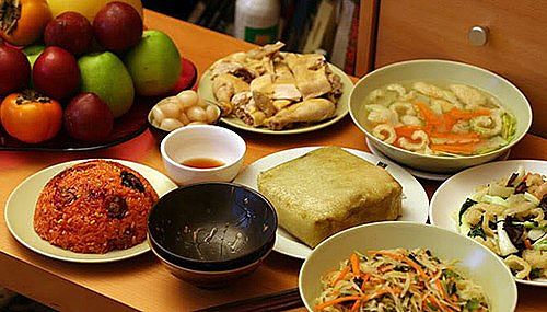 Ngộ độc 13Win OKVIP Cá cược bóng đá ngày càng tăng cao, nhất là trong dịp Tết. Ảnh minh họa
