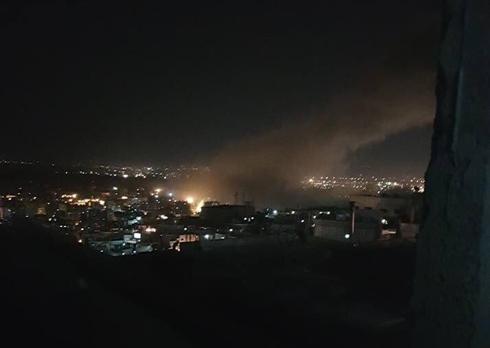 Mỹ tấn c&ocirc;ng Syria bằng t&ecirc;n lửa. Ảnh: Zing News