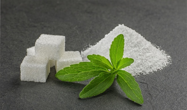 Đường ăn ki&ecirc;ng stevia c&oacute; thể g&acirc;y ung thư, đột biến gen. Ảnh: Tạp Ch&iacute; Thực Phẩm Chức Năng Health+
