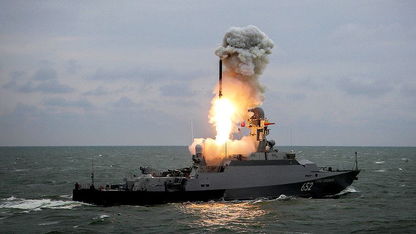  Chiến hạm sở hữu t&ecirc;n lửa Kalibr của Nga được điều sang Syria. Ảnh: ANTĐ