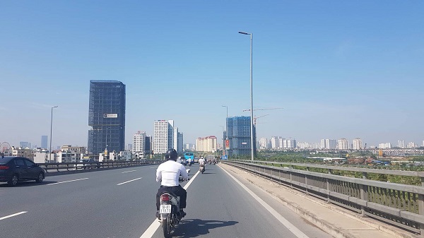 Dự b&aacute;o thời tiết h&ocirc;m nay ng&agrave;y 4/7/2018: Nắng n&oacute;ng đỉnh điểm vẫn tiếp tục. Ảnh: Do&atilde;n Trung