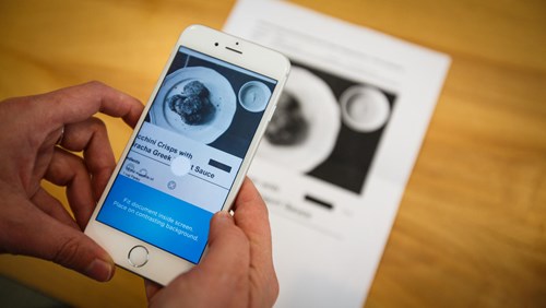  Người d&ugrave;ng ho&agrave;n to&agrave;n c&oacute; thể biến smartphone th&agrave;nh m&aacute;y scan h&igrave;nh ảnh, t&agrave;i liệu rất đơn giản