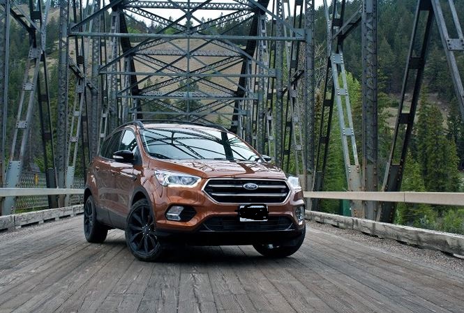 Xe Ford Escape 2018 d&ugrave; b&aacute;n rất chạy nhưng vẫn tồn tại một số nhược điểm 