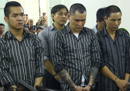 C&aacute;c đồng phạm của nguy&ecirc;n Ph&oacute; ban Tổ chức Quận ủy Cầu Giấy