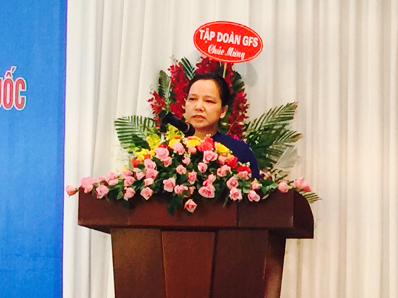 B&agrave; Trần Thị H&agrave; - Thứ trưởng Bộ Nội vụ, Ph&oacute; Chủ tịch Hội đồng TĐKT Trung ương, Trưởng Ban Thi đua Khen thưởng Trung ương