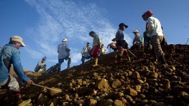 Thảm kịch sạt lở đất kinh ho&agrave;ng ở Myanmar đ&atilde; khiến &iacute;t nhất 90 người thiệt mạng v&agrave; hơn 100 người kh&aacute;c mất t&iacute;ch