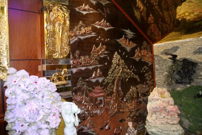 Chủ nhân của căn biệt thự cầm tinh con Ngựa.