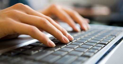 Phạm nhân Võ Tuấn Anh ở Long An bất ngờ được trả tự do sớm vì sai sót trong khâu đánh máy Phạm nhân Võ Tuấn Anh ở Long An bất ngờ được trả tự do sớm vì sai sót trong khâu đánh máy