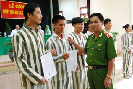 Cơ quan chức năng tỉnh Long An đang gấp rút đưa phạm nhân Võ Tuấn Anh trở lại nhà giam tiếp tục chấp hành án phạt Cơ quan chức năng tỉnh Long An đang gấp rút đưa phạm nhân Võ Tuấn Anh trở lại nhà giam tiếp tục chấp hành án phạt