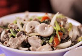 L&ograve;ng x&agrave;o dưa chua