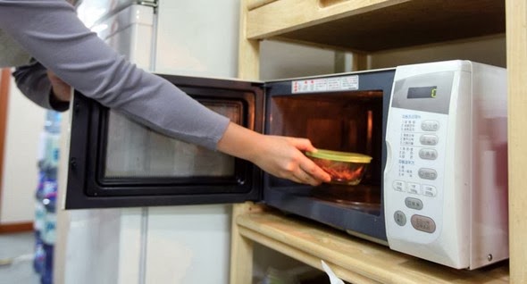 L&ograve; vi s&oacute;ng tiềm ẩn nhiều nguy hại
