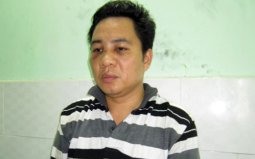 Đối tượng lừa đảo nhiều cửa h&agrave;ng chiếm đoạt cả tỷ đồng dưới lốt  cha xứ
