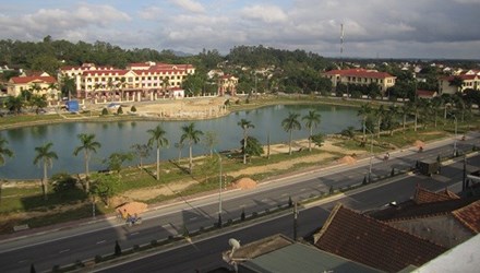 Vụ lừa đảo 120 tỷ của cặp vợ chồng 8x g&acirc;y r&uacute;ng động cả thị trấn Ngh&egrave;n