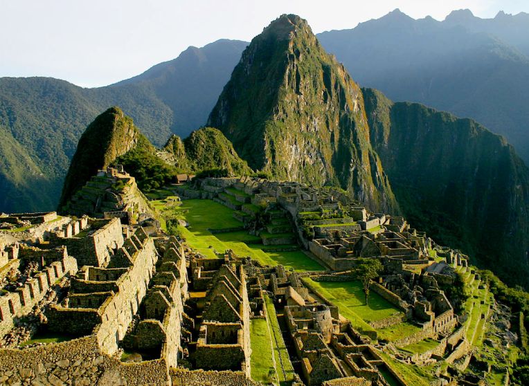 C&ugrave;ng khu t&agrave;n t&iacute;ch Machu Picchu, Peru nổi tiếng với những hiện tượng b&iacute; ẩn tr&ecirc;n thế giới