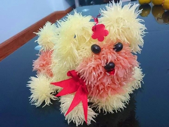 Ch&uacute; ch&oacute; bưởi đ&aacute;ng y&ecirc;u đ&oacute;n trăng Rằm