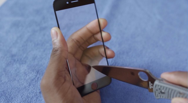 M&agrave;n h&igrave;nh sapphire cho iPhone 6 liệu c&oacute; thực?