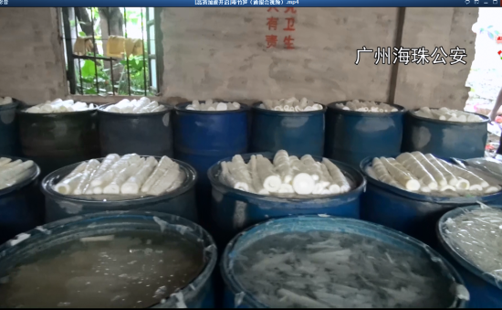 10 tấn măng tẩy trắng ở Trung Quốc