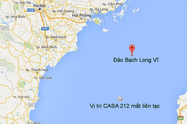 M&aacute;y bay casa rơi