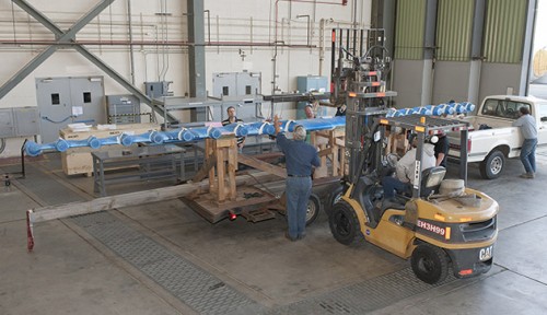 C&aacute;nh m&aacute;y bay chạy bằng điện với 18 động cơ