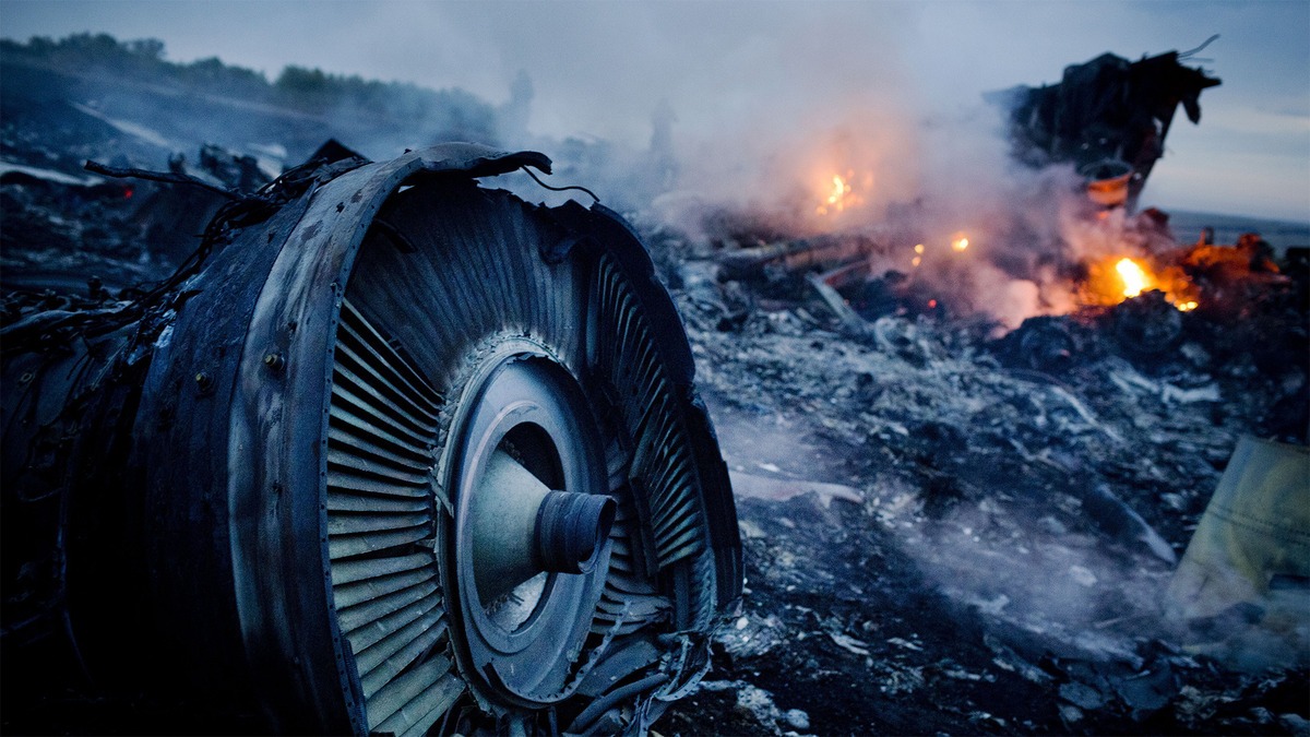 M&aacute;y bay MH17 của Malaysia rơi ở Donbass, miền Đ&ocirc;ng Ukraine v&agrave;o ng&agrave;y 17/7/2014 khiến 298 người thiệt mạng
