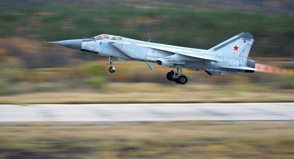 Vụ đụng độ giữa m&aacute;y bay đ&aacute;nh chặn MiG-31 v&agrave; trinh s&aacute;t cơ P-8 được cho l&agrave; &lsquo;an to&agrave;n v&agrave; chuy&ecirc;n nghiệp&rsquo;