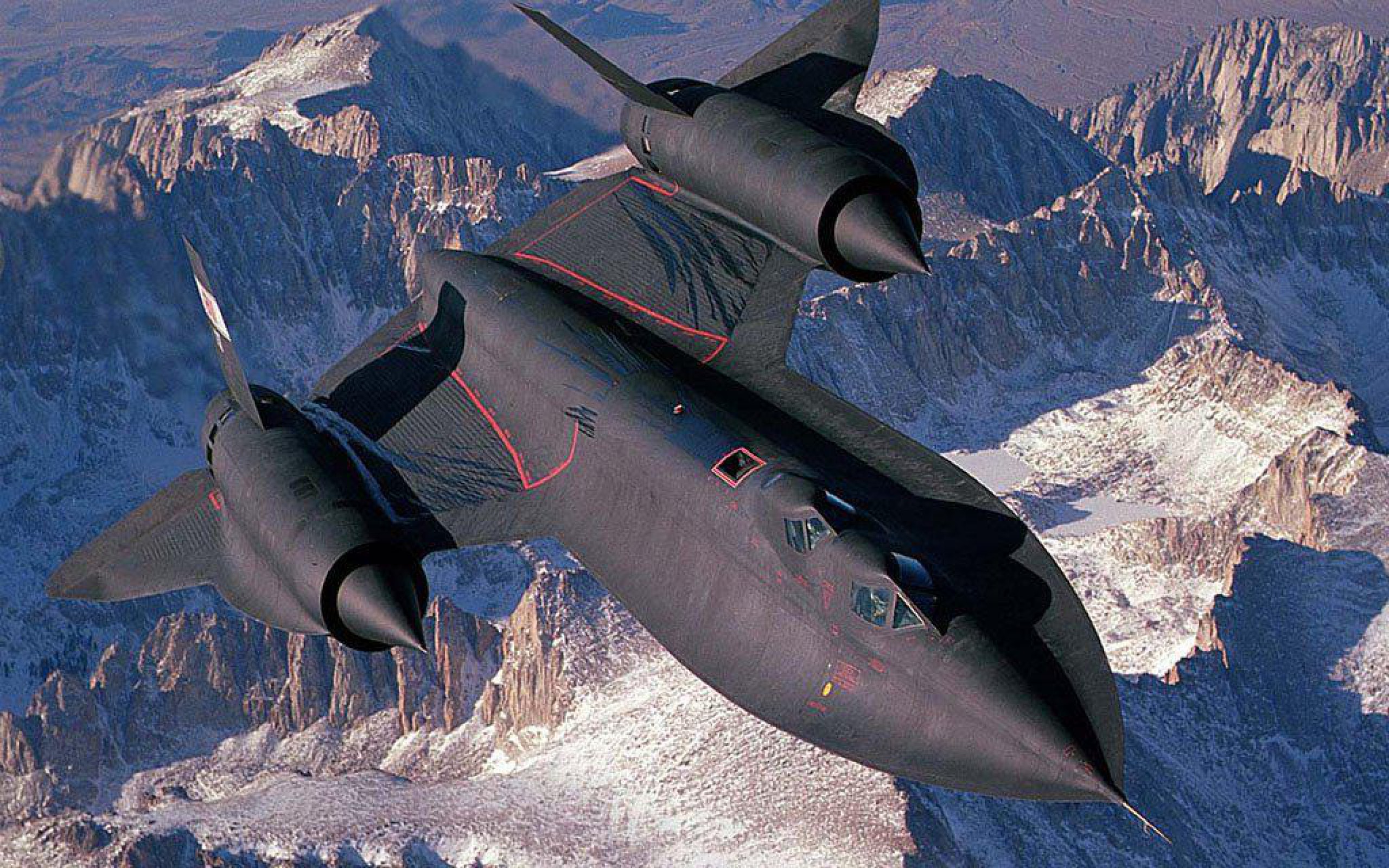 SR-71 Blackbird l&agrave; m&aacute;y bay qu&acirc;n sự nhanh nhất từng hoạt động