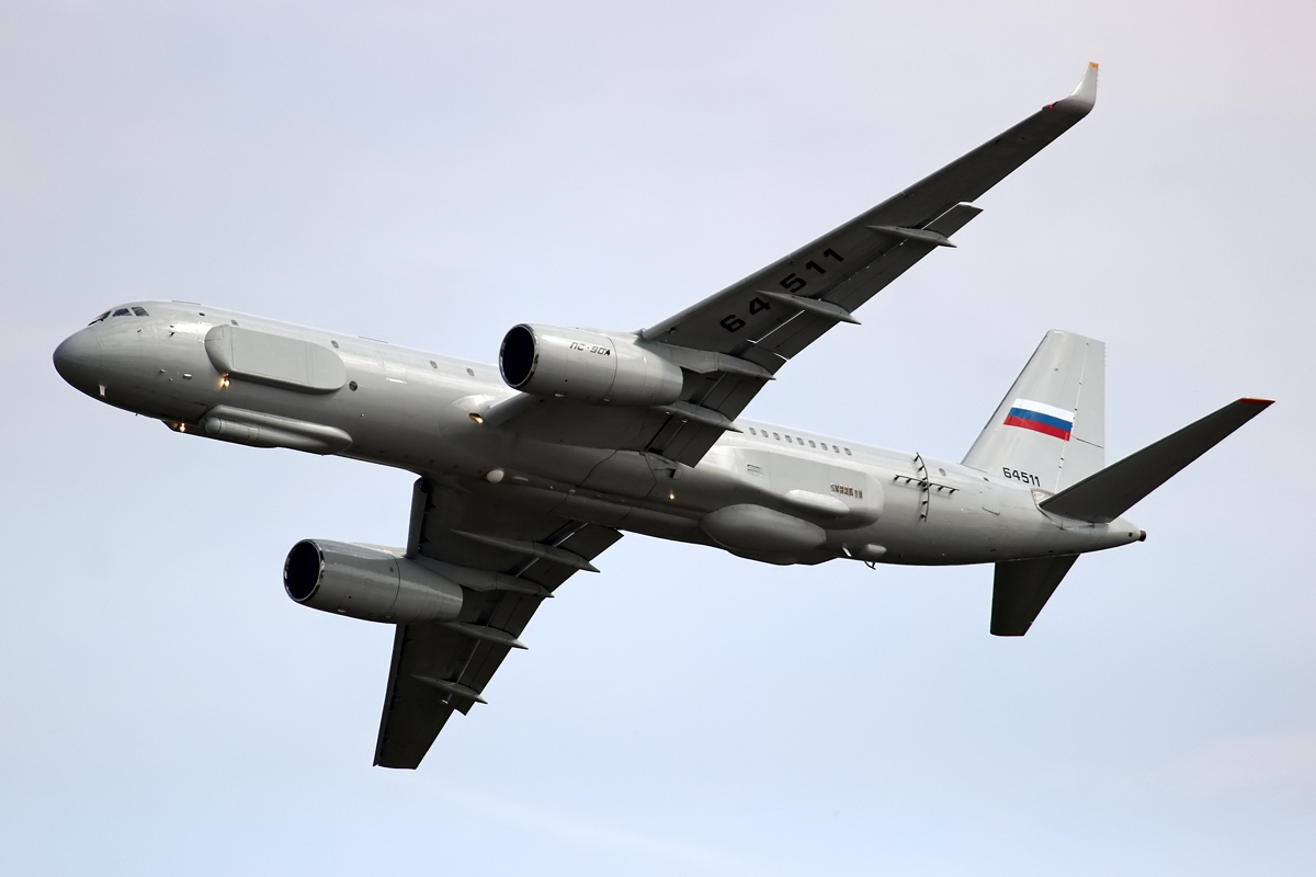 M&aacute;y bay trinh s&aacute;t Tu-214R được cho l&agrave; đang tr&ecirc;n đường đến Syria