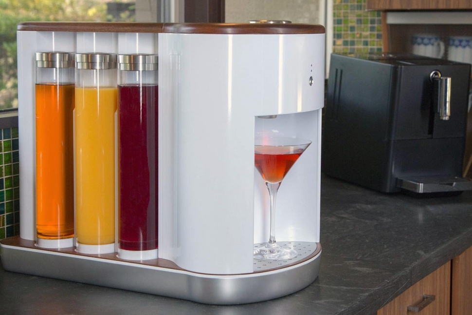 Máy pha cocktail Somabar chứa tới 6 ống nguyên liệu để cho ra các loại cocktail hoàn hảo Máy pha cocktail Somabar chứa tới 6 ống nguyên liệu để cho ra các loại cocktail hoàn hảo