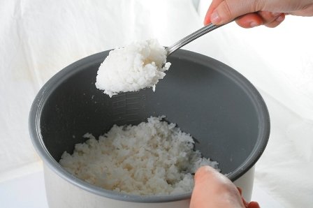 C&aacute;ch bảo quản cơm nguội l&acirc;u thiu vừa tiết kiệm lương thực, lại đảm bảo 13Win19 ưu đãi hấp dẫn cho cả nh&agrave;