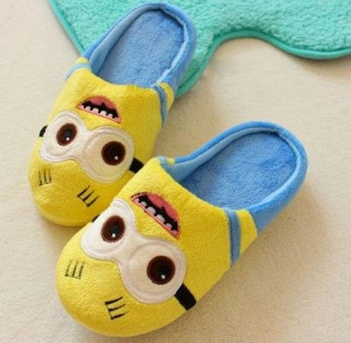 Đôi dép hình Minions màu vàng nổi bật cực đẹp Đôi dép hình Minions màu vàng nổi bật cực đẹp