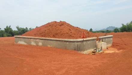 Ng&ocirc;i mộ cổ vừa được người d&acirc;n ph&aacute;t hiện tại x&atilde; Xu&acirc;n Thắng, huyện Thọ Xu&acirc;n (Thanh H&oacute;a)