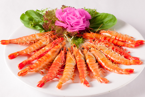 Ăn m&oacute;n ăn từ t&ocirc;m sẽ kh&ocirc;ng 
