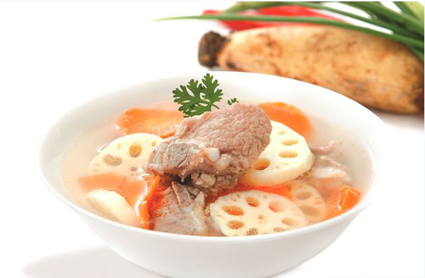canh sườn non l&agrave; m&oacute;n ăn Tết gi&uacute;p thanh nhiệt