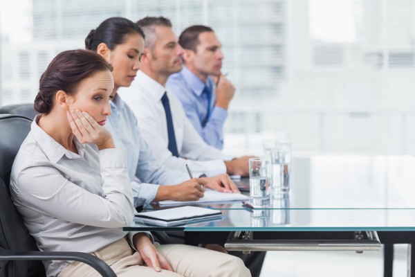 Nhiều nhân viên Mỹ cho rằng các cuộc họp gặp mặt trực tiếp làm giảm năng suất làm việc Nhiều nhân viên Mỹ cho rằng các cuộc họp gặp mặt trực tiếp làm giảm năng suất làm việc