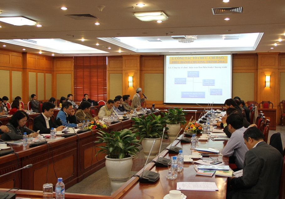 Quang cảnh Hội nghị Ban điều h&agrave;nh chương tr&igrave;nh 712