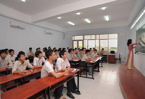 Thi đại học 2014: Tỉ lệ chọi nhiều ng&agrave;nh cao đột biến