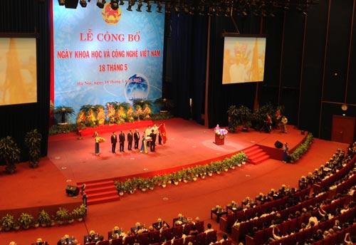 Ng&agrave;y 18/5 được chọn l&agrave; Ng&agrave;y Khoa học v&agrave; C&ocirc;ng nghệ Việt Nam