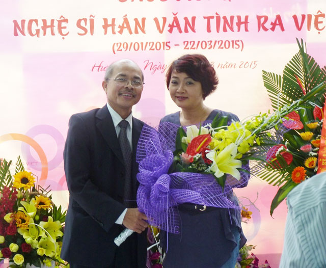 Nghệ sỹ H&aacute;n Văn T&igrave;nh ng&agrave;y ra viện